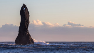 Rock ocean bird sky clouds - the ocean free wallpaper