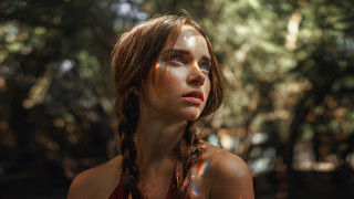 Woman braid sky sunlight bokeh - a braid free wallpaper