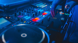 Dj mixing dark room blue - a dj free wallpaper