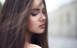 Woman longhair cellphone outdoor daylight - she free wallpaper