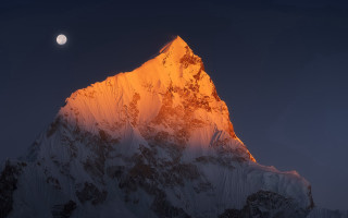 Mountain peak moon night sky - amir zand free wallpaper