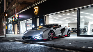 Silver sports car night lamb - the side of the car free wallpaper for desktop