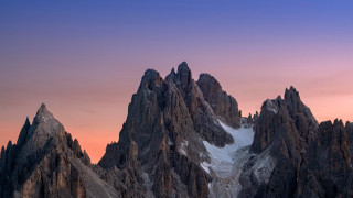 Mountain range pink sky snow 4 - a few snow covered mountains free wallpaper