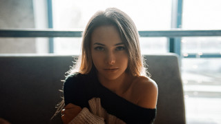 Woman couch sweater portrait blonde - a sweater free wallpaper