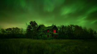 House green red light sky - daniel lieske free wallpaper