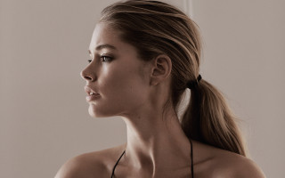 Woman ponytail profile blacktop naturalism - christen købke free wallpaper