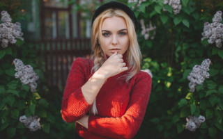 Red sweater black hat flower - a red sweater free wallpaper