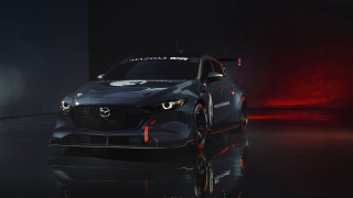 Mazda red light dark room - a black background behind free wallpaper