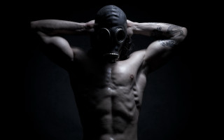 Man gasmask dark dieselpunk portrait - a gas mask free wallpaper for desktop