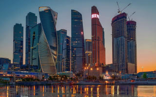 Tokyo skyline night cityscape water - andrei ryabushkin free wallpaper