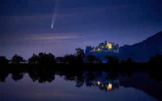 Castle night lake aurora fireworks - andrew law free wallpaper