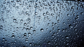 Rain covered window water bubble - free rain wallpaper
