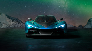 Blue sportscar greenlight mountain range - the top of its free wallpaper