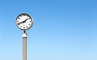 Clock tower blue sky roman - a sky background in the background free wallpaper