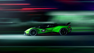 Green sports car night motion - a green sports car free wallpaper for desktop