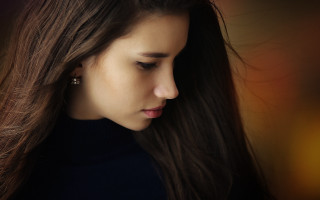 Woman long hair cellphone black - she free wallpaper