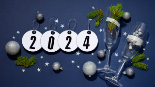 Christmas wine glass tags branch - iso 200 free wallpaper