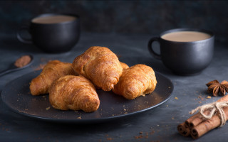 Croissants cinnamon coffee night starry - delaunay free wallpaper for desktop