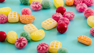 Colorful candy blue waffle pattern - product photography free wallpaper