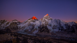 Mountain range red peak sunset 2 - a purple sky in the background free wallpaper