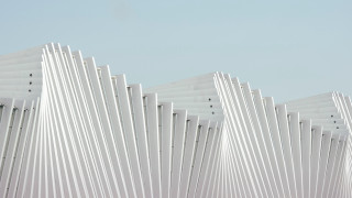 White building clock sky clouds - sharp edge free wallpaper for desktop