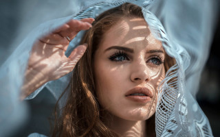 Woman veil blue dress portrait - a white veil free wallpaper