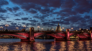 Bridge red light cityscape moon - moody free wallpaper