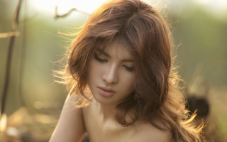 Woman long hair posing woods - fei danxu free wallpaper