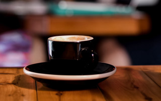 Black cup white rim wooden - a wooden table free wallpaper for desktop