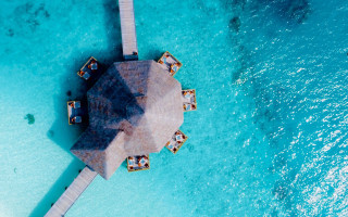 Small hut pier ocean astronaut - aestheticism free wallpaper