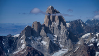 Mountain range snowy peaks cloudy - a few mountain free wallpaper