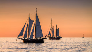 Sailboats ocean sunset clouds bernd - impressionist free wallpaper