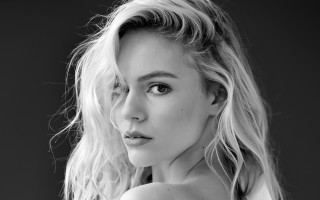Blonde woman blackwhite portrait emma - emma geary free wallpaper