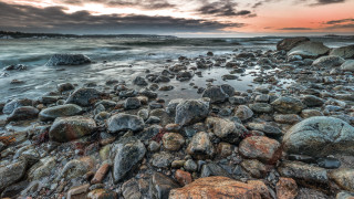 Rocky beach sunset clouds island - a rocky beach free wallpaper