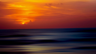 Sunset ocean bird gradient sky - a sunset over the ocean free wallpaper