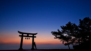 Gate sunset bells tree forest - japan daualset free wallpaper