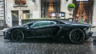 Black sports car rainy street - rainy free wallpaper
