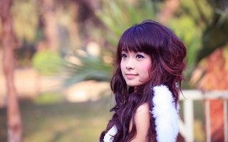 Woman longhair furvest park palm - fei danxu free wallpaper