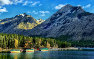 Lake mountain boats forest scenery - the water in front free wallpaper for desktop
