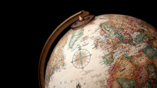 Globe metal ring brown ring - a globe free wallpaper
