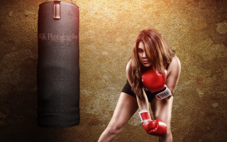 Woman boxing gloves pose punchingbag - boxing free wallpaper