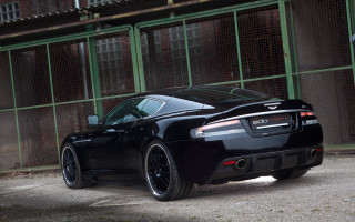 Black sports car tokyo fence - a black sports car free wallpaper