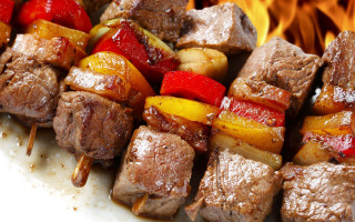 Skewer meat vegetables fire food - meat and vegetables free wallpaper
