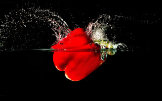Red pepper splashing water macro - macro photography free wallpaper