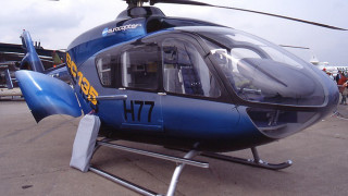 Helicopter airport tarmac people man - the tarmac free wallpaper