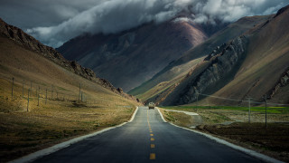 Mountain road truck cloudy sky - a long road free wallpaper for desktop