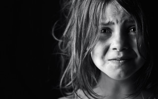 Young girl sad look shoulder - her face and shoulder free wallpaper