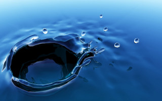 Blue water drop black circle - a black circle free wallpaper for desktop