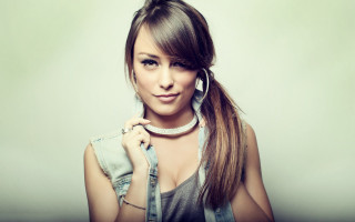 Beautiful 3d portrait denim ponytail - andrea orcagna free wallpaper