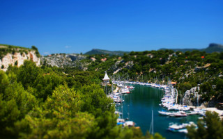 Marina boats trees hill tiltshift - plein air free wallpaper